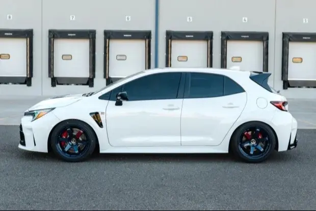 2023 Toyota GR Corolla — photo 4