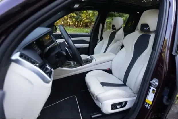 2022 BMW X5 M — photo 4
