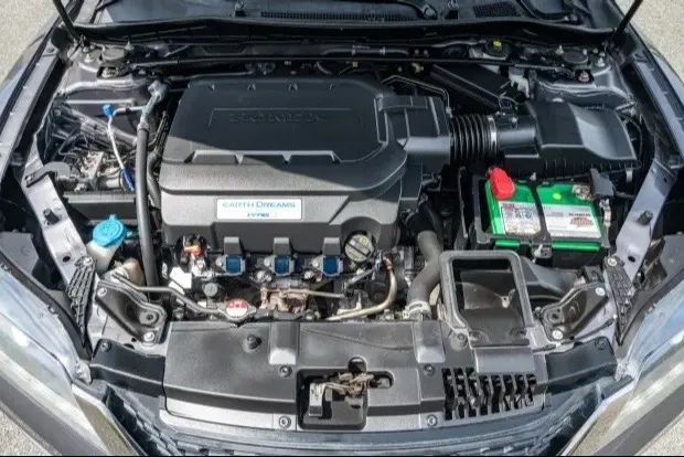 2013 Honda Accord Coupe EX-L V6 — photo 6