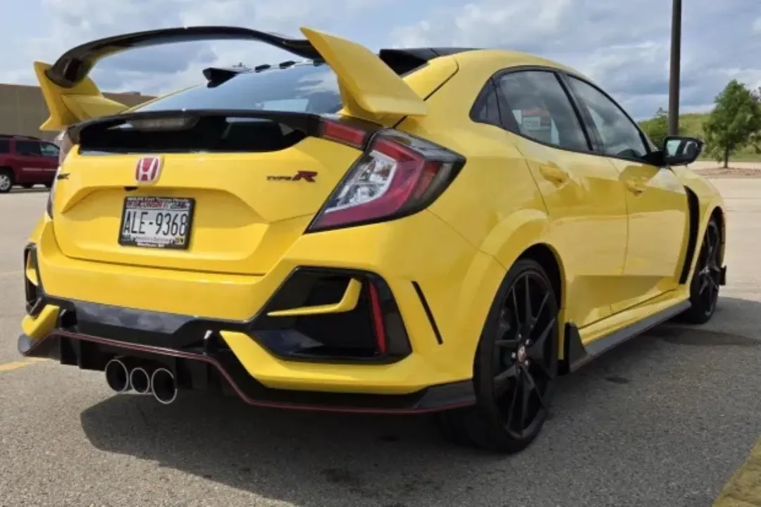 2021 Honda Civic Type R Limited Edition #241/600 — photo 2
