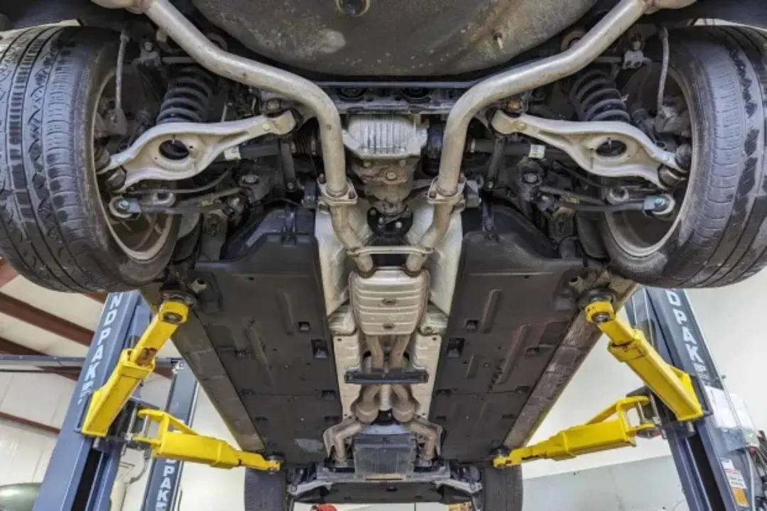 2015 Kia K900 Luxury — photo 7