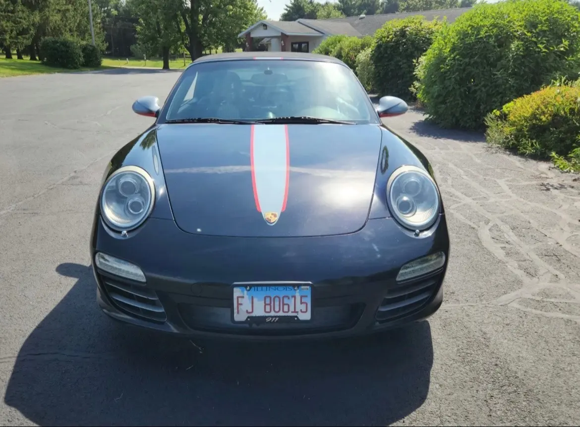 2009 Porsche 911 Carrera 4S Cabriolet — photo 2
