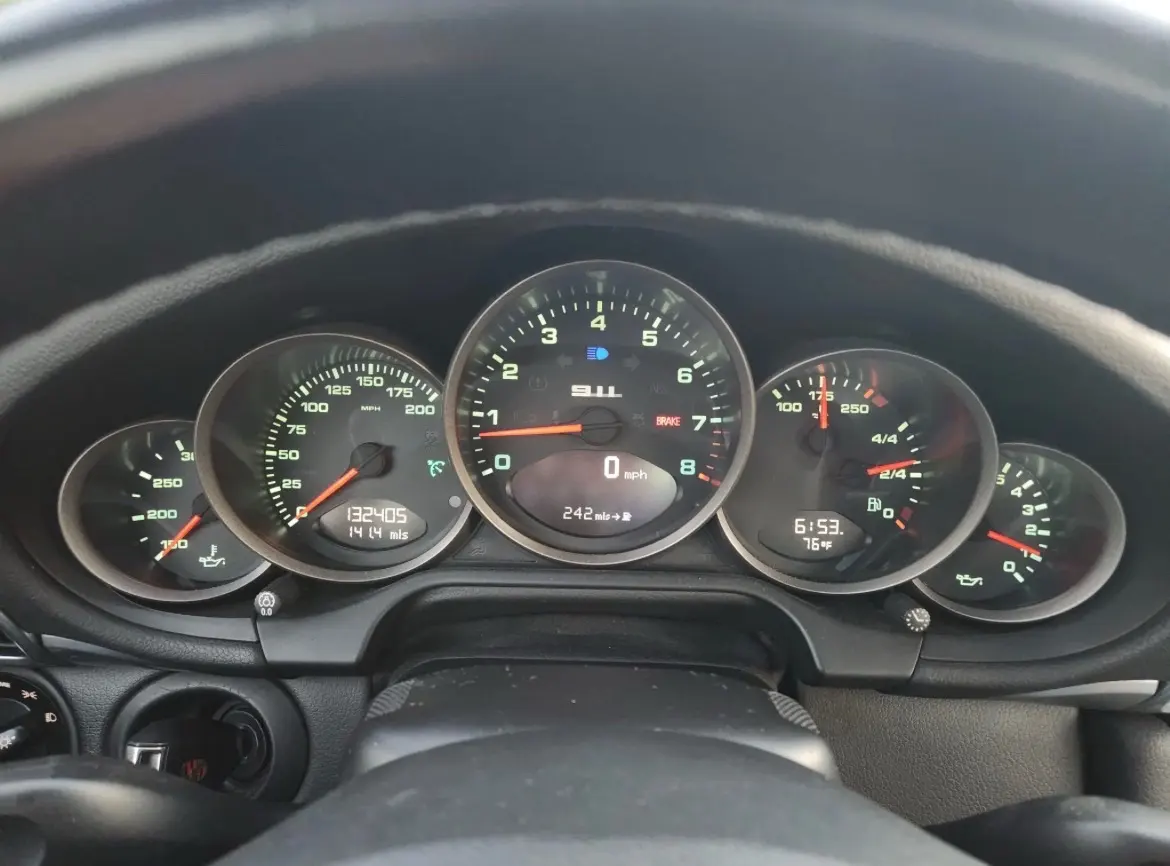 2009 Porsche 911 Carrera 4S Cabriolet — photo 6