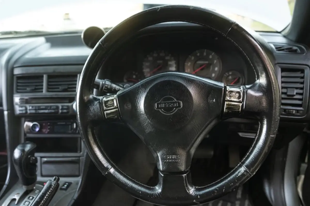 Turbocharged 1998 Nissan Skyline 25GT — photo 5