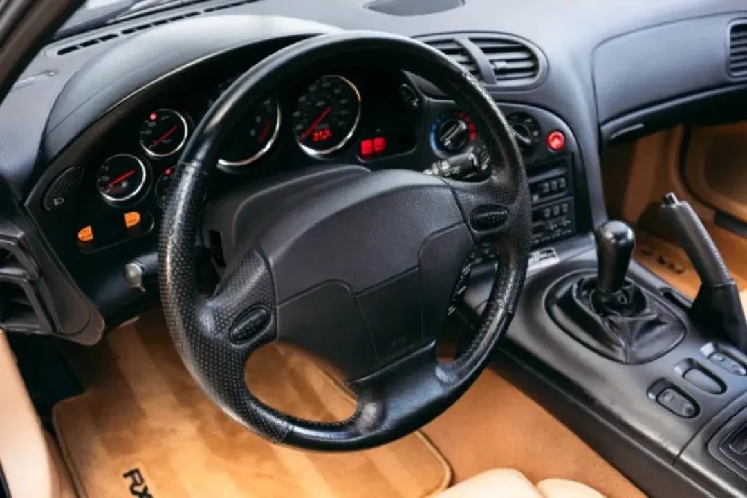 1993 Mazda RX-7 Touring — 16k Miles — photo 5