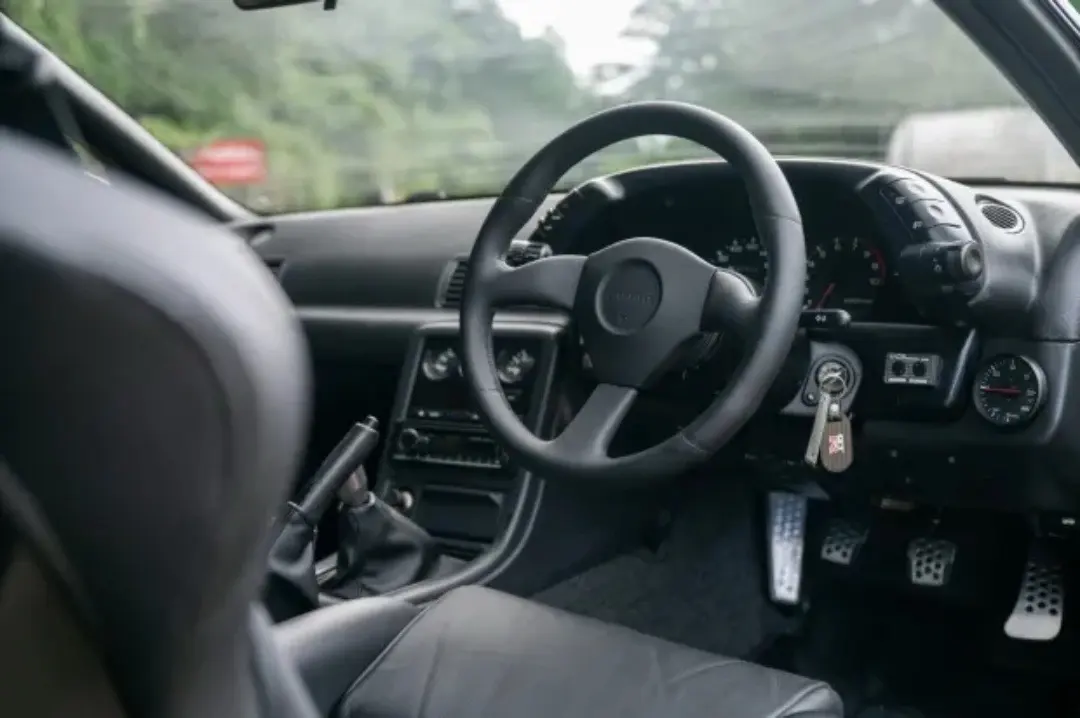 1991 Nissan Skyline GT-R (R32) — photo 5