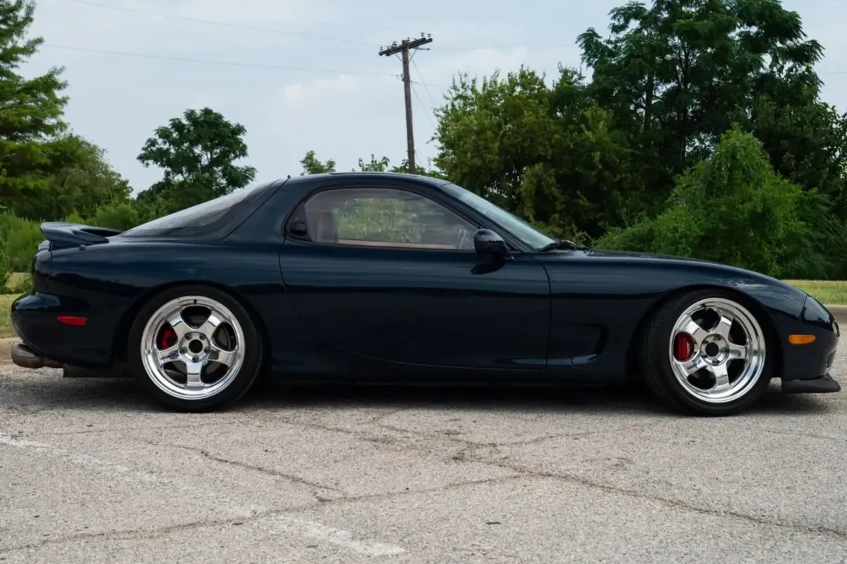 1993 Mazda RX-7 Touring is — photo 3