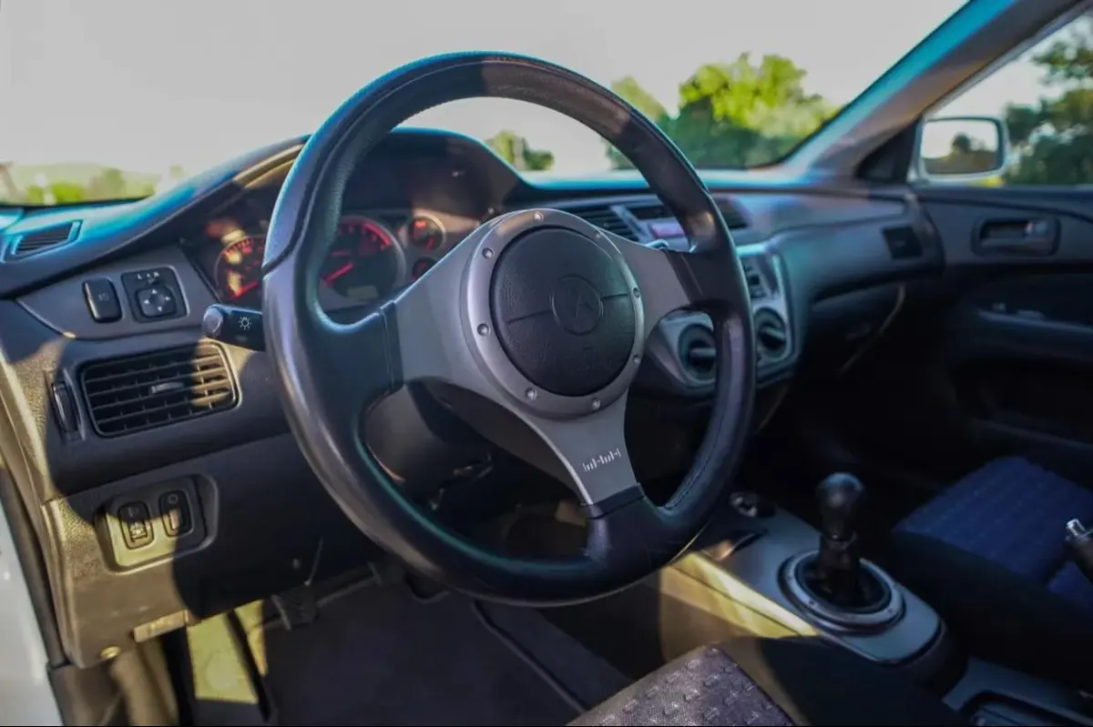 2003 Mitsubishi Lancer Evolution VIII — photo 5