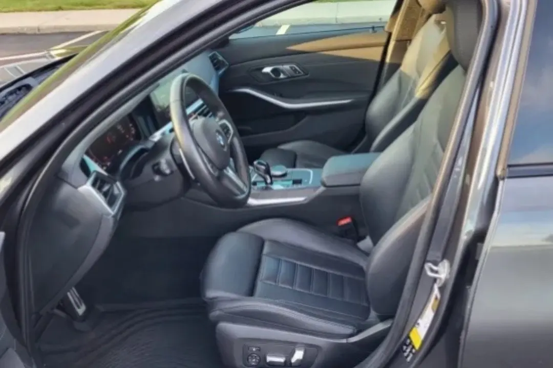 2021 BMW M340i xDrive — 24k Miles — photo 4