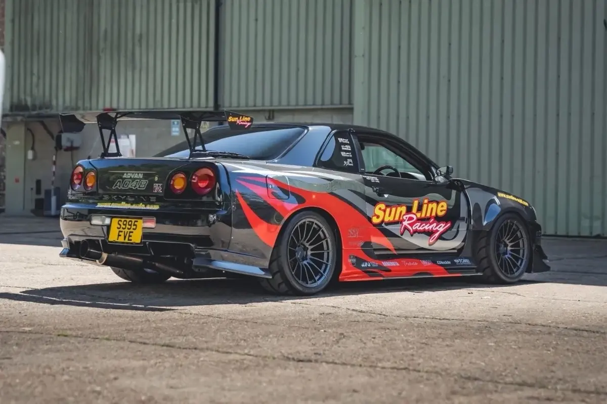 1999 Nissan Skyline GT-R — photo 3