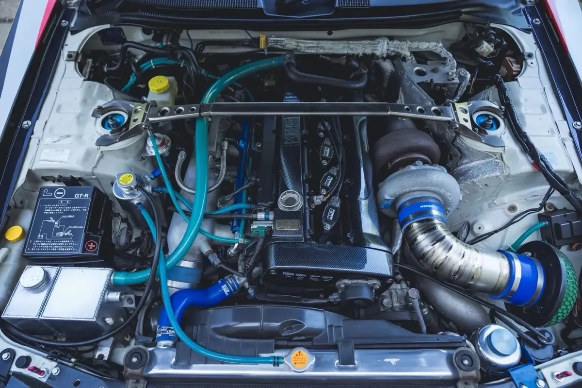1999 Nissan Skyline GT-R — photo 7
