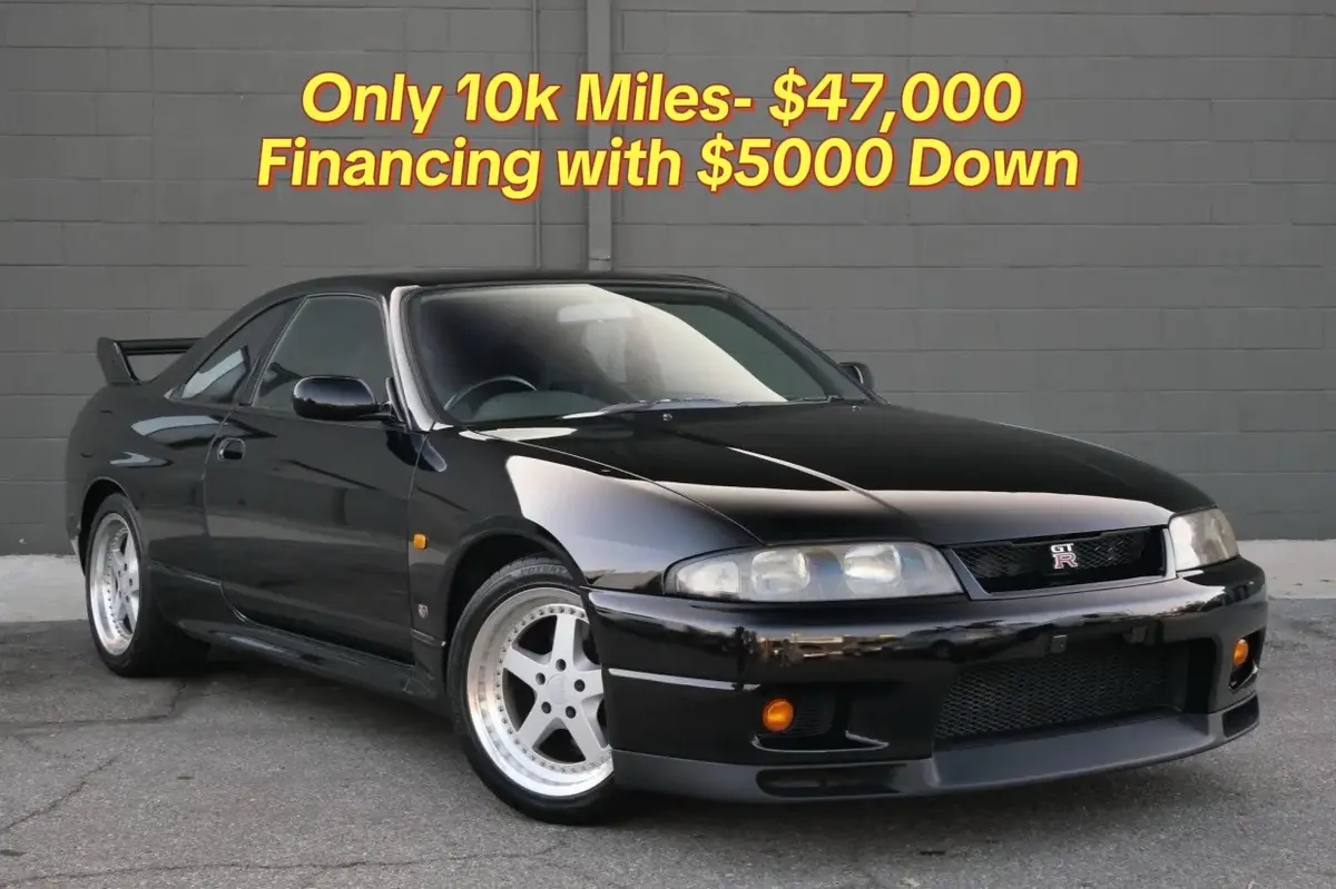 1996 Nissan Skyline GT-R V-Spec — 1 of 89 in Black