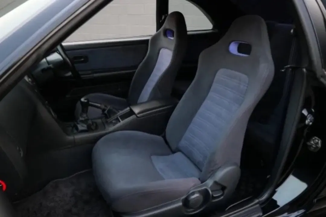 1996 Nissan Skyline GT-R V-Spec — 1 of 89 in Black — photo 4