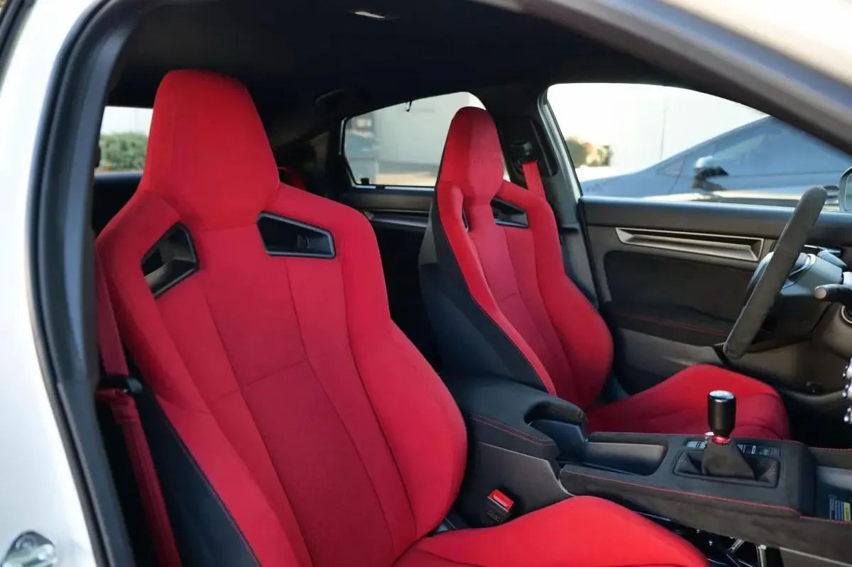 Honda Civic Type R (FL5) — Tuned, 28k Miles — photo 5