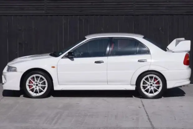 Mitsubishi Evo VI RS Tommi Mäkinen — 12k km — photo 3