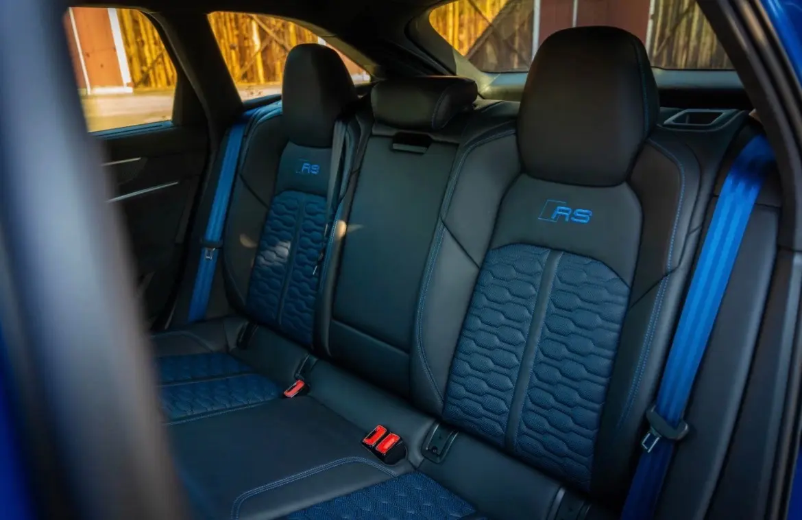 2024 Audi RS6 Avant Performance — photo 4