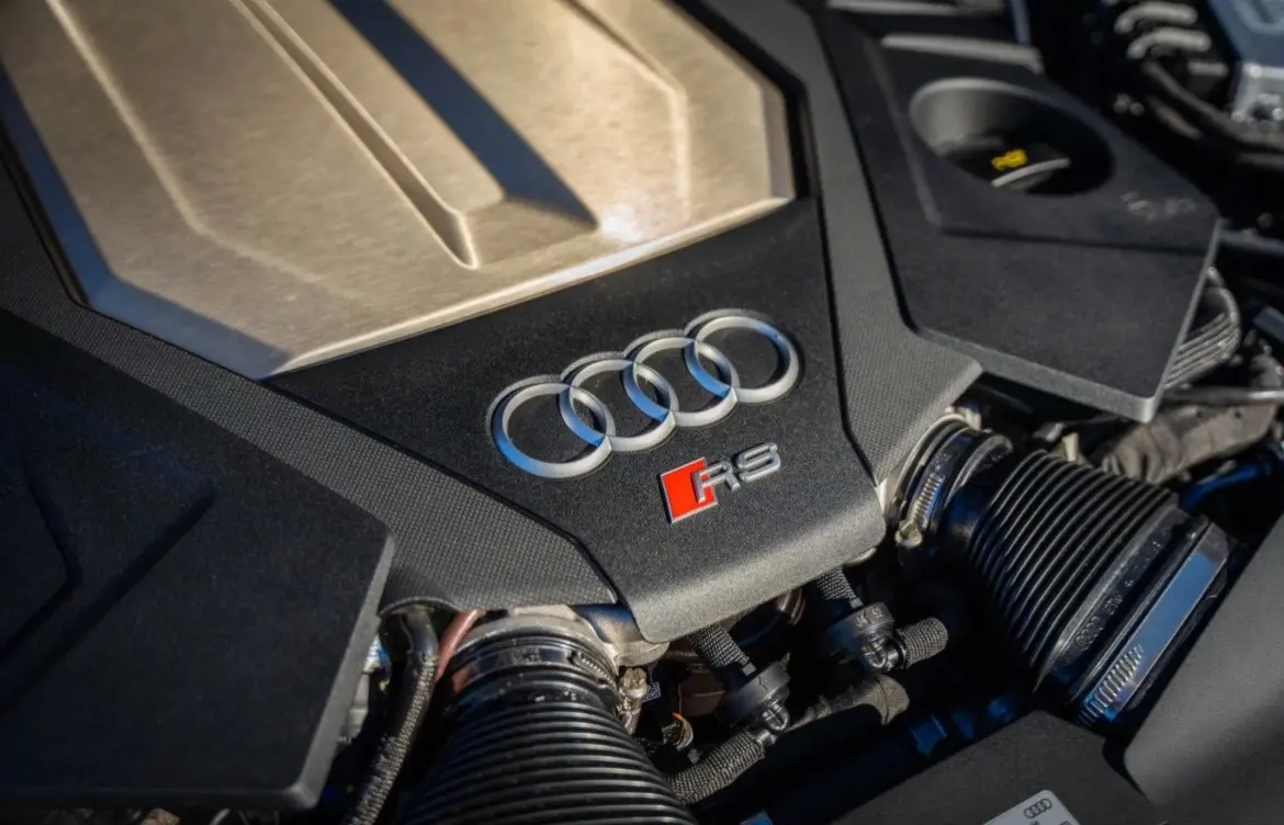 2024 Audi RS6 Avant Performance — photo 6