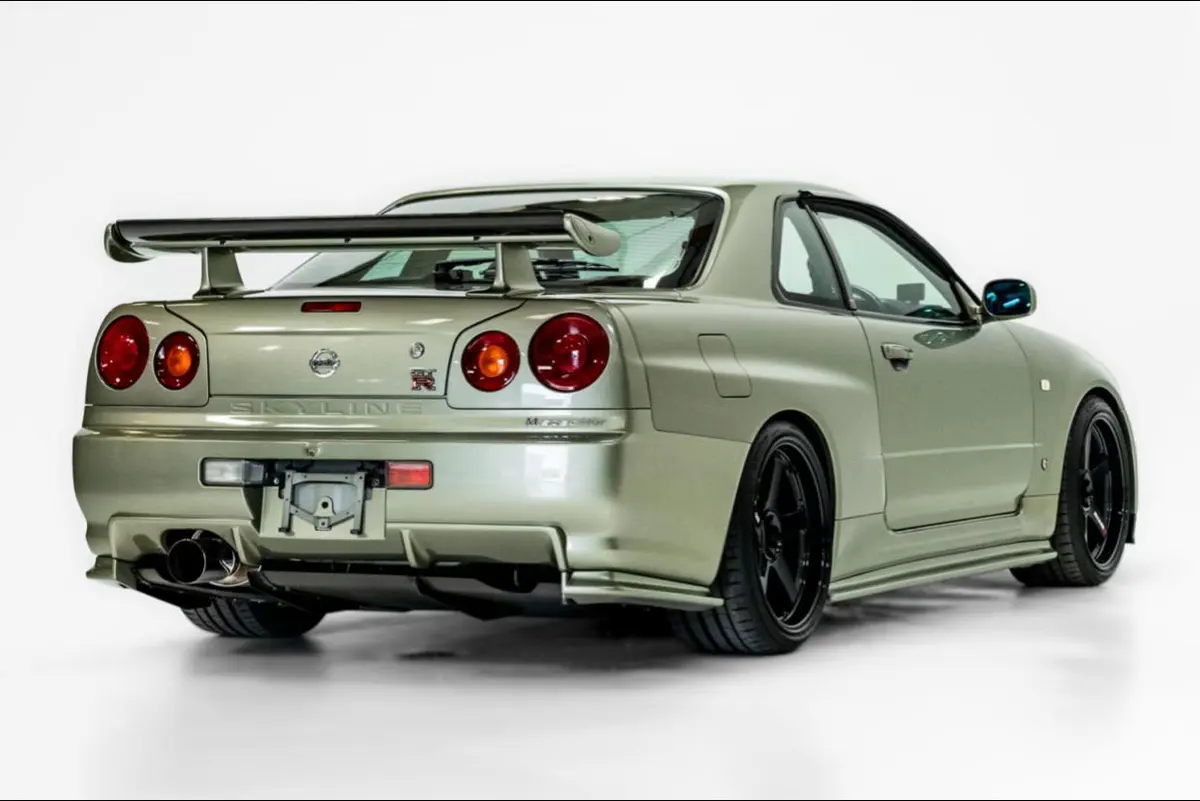 2002 Skyline GT-R M-Spec Nür — 1 of 285 — photo 2