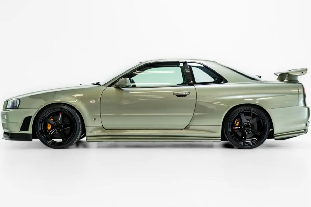 2002 Skyline GT-R M-Spec Nür — 1 of 285 — photo 3