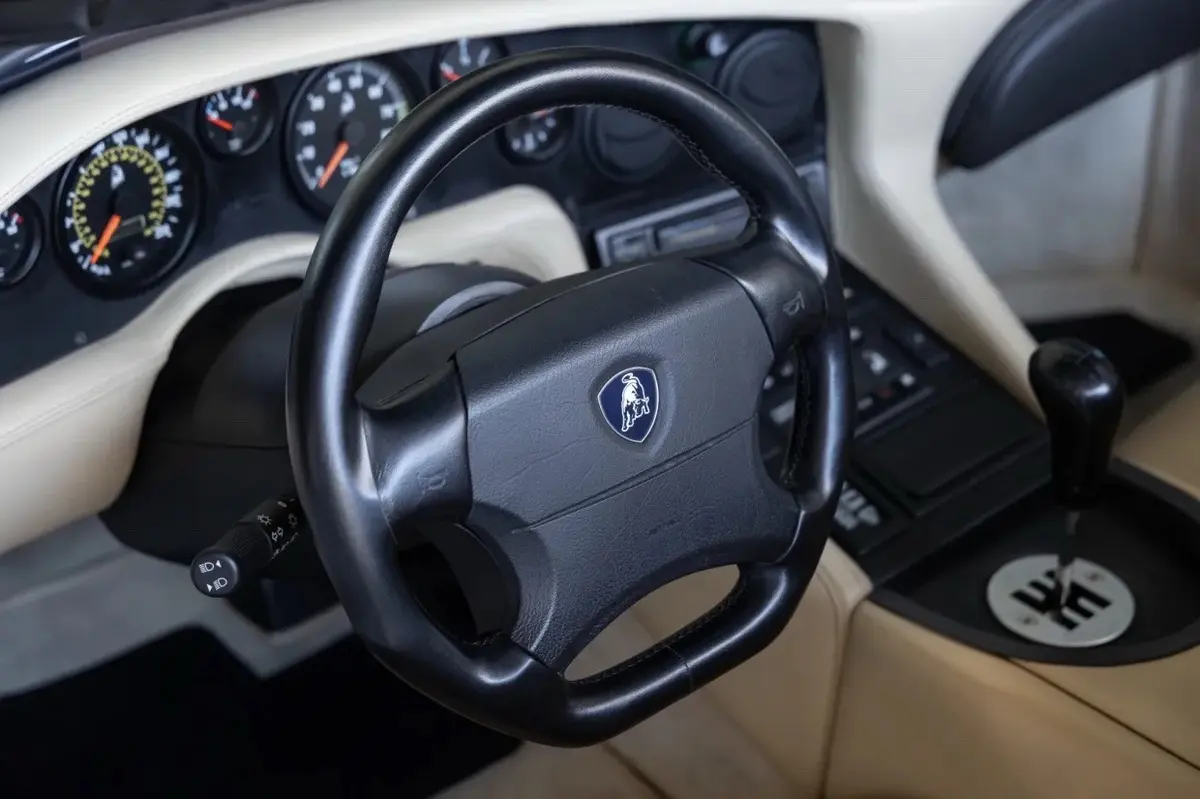 1999 Lamborghini Diablo VT Roadster β 11k Miles β photo 5