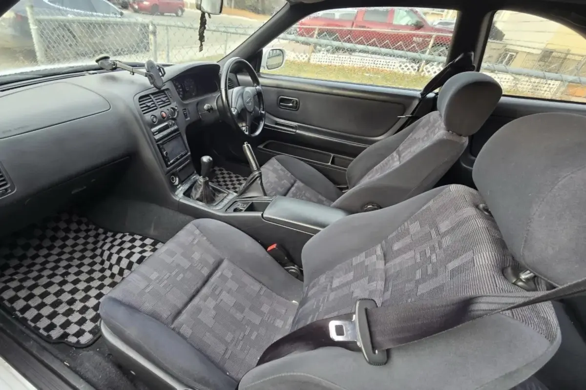 Nissan Skyline R33 GTS-T — 5-Speed Swap — photo 4