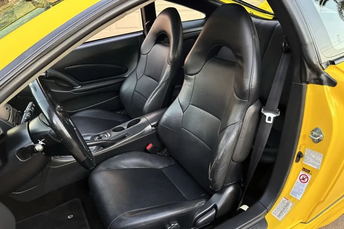 2003 Toyota Celica GT-S — Solar Yellow — photo 5