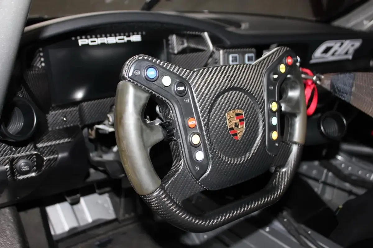 2021 Porsche 911 GT3 Cup Race Car — photo 5