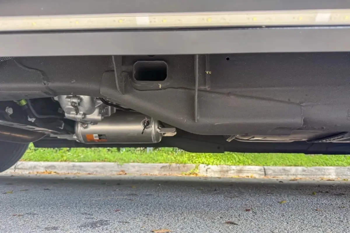 2023 Cadillac Escalade V ESV — 11k Miles — photo 7