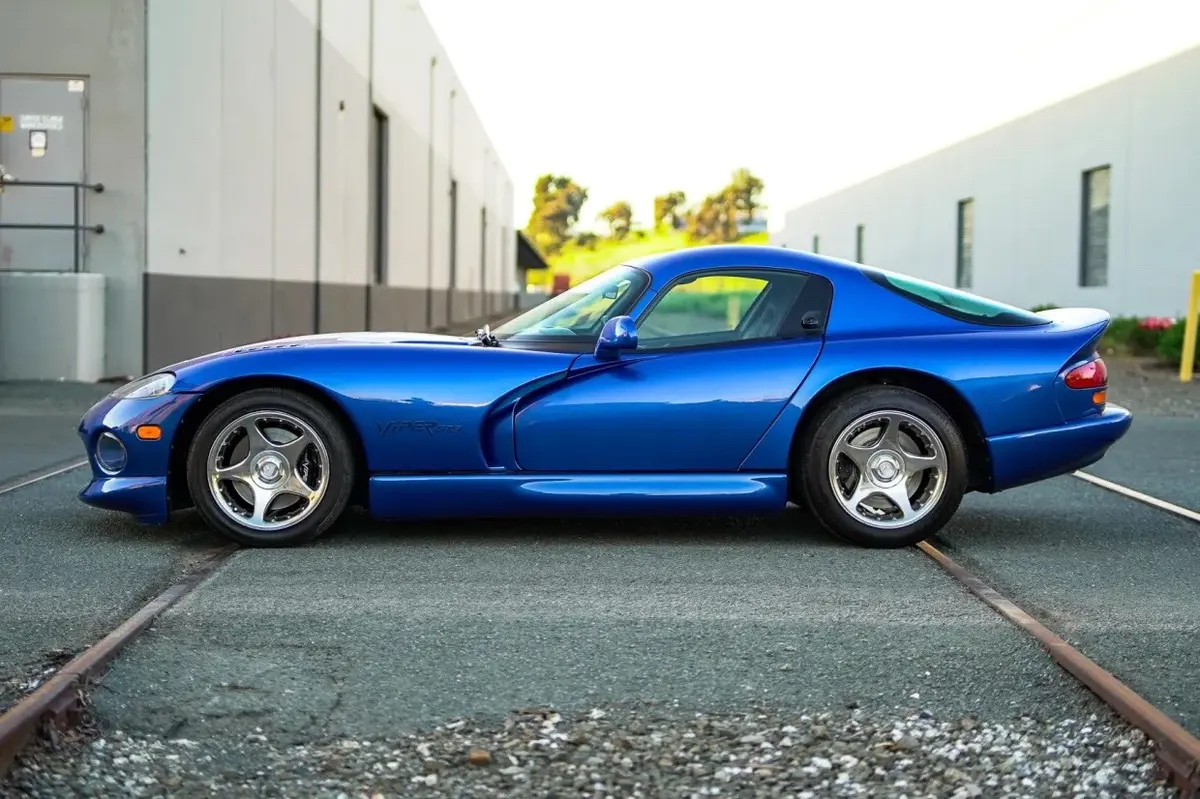 1996 Dodge Viper GTS — 8k Miles — photo 3