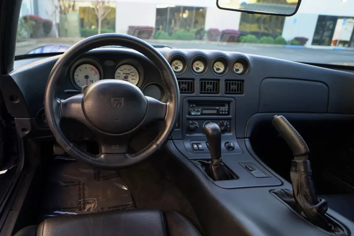 1996 Dodge Viper GTS — 8k Miles — photo 5
