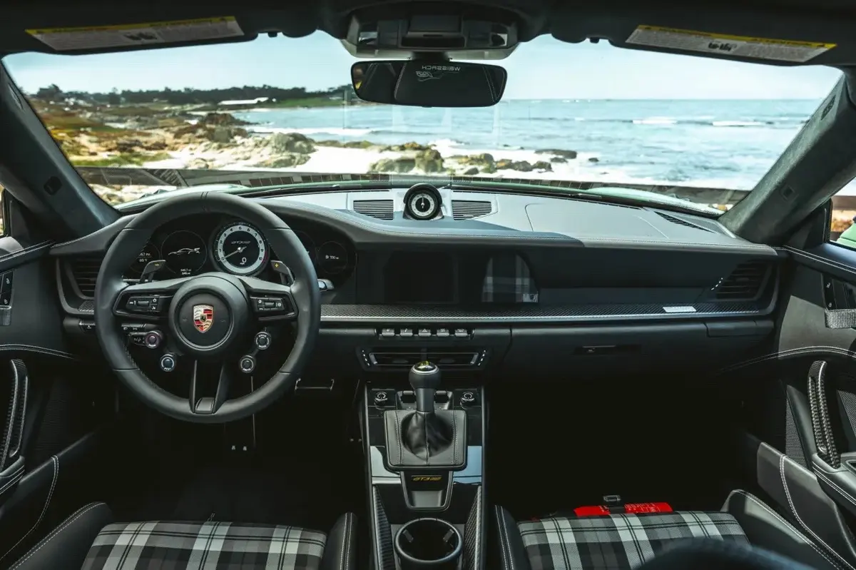 2024 Porsche 911 GT3 RS Weissach — PTS Auratium Green — photo 6
