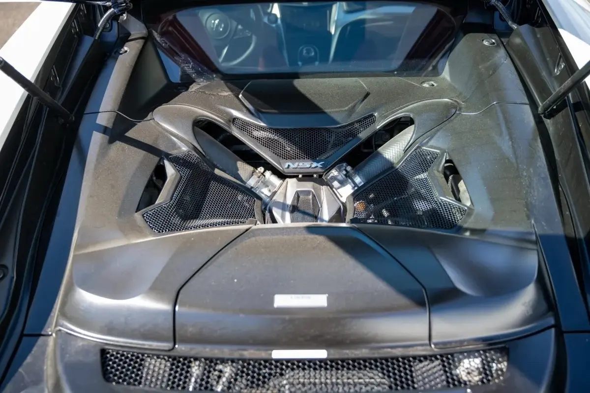 2017 Acura NSX — 8k Miles — photo 6