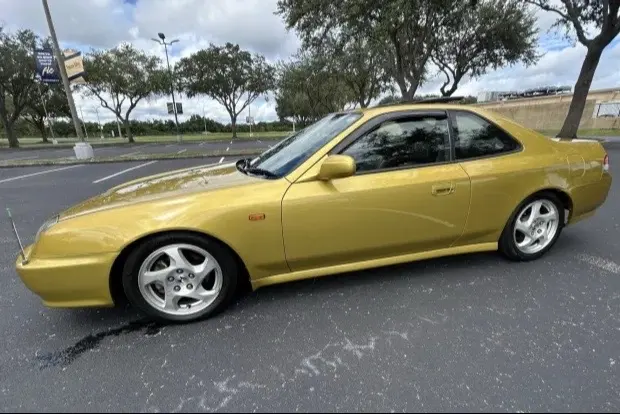 2000 Honda Prelude SiR — Sparkle Yellow JDM — photo 3