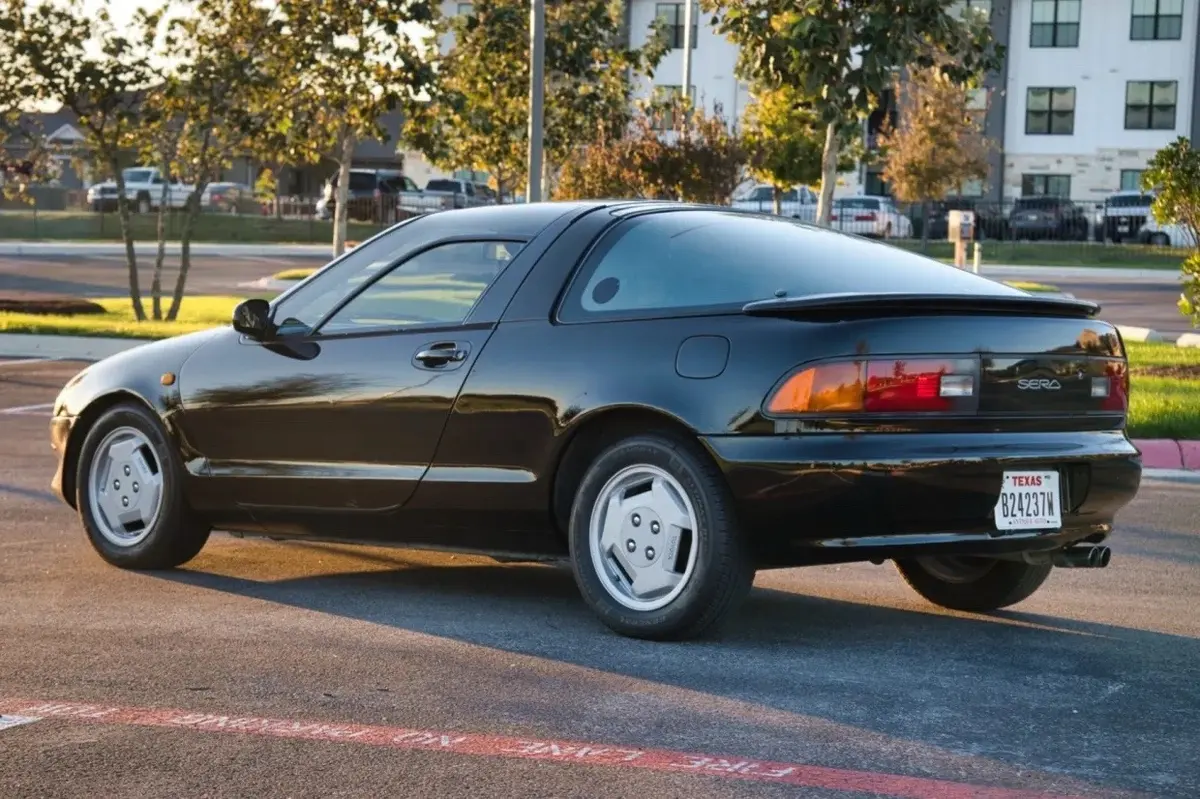 Toyota Sera — Butterfly Doors — photo 2