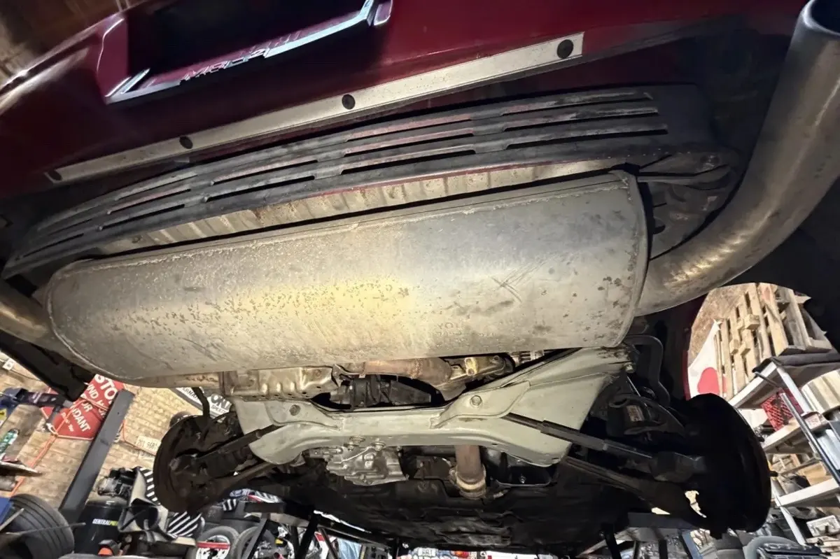 Toyota MR2 Turbo — Crimson Red — photo 7