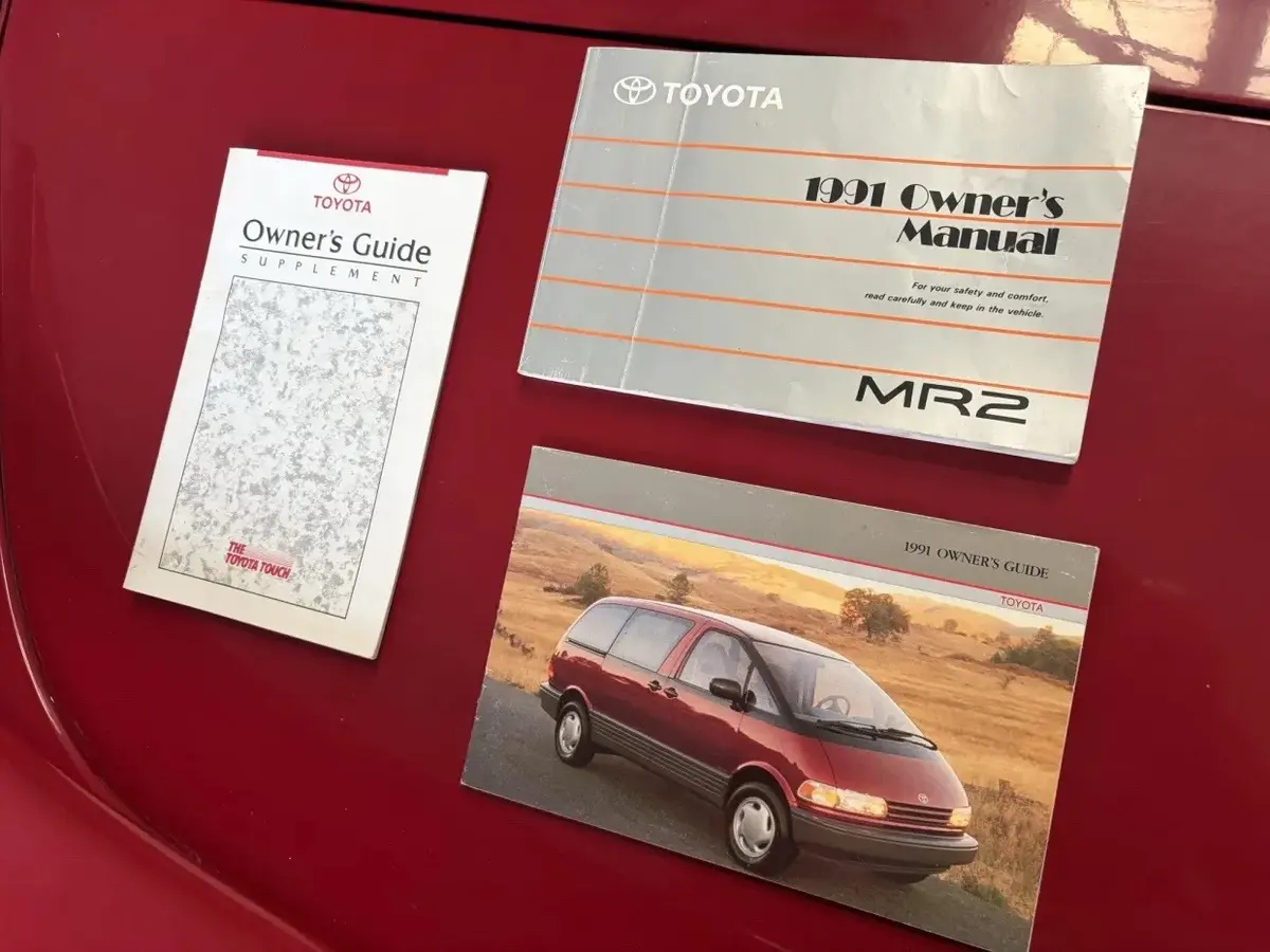 Toyota MR2 Turbo — Crimson Red — photo 8