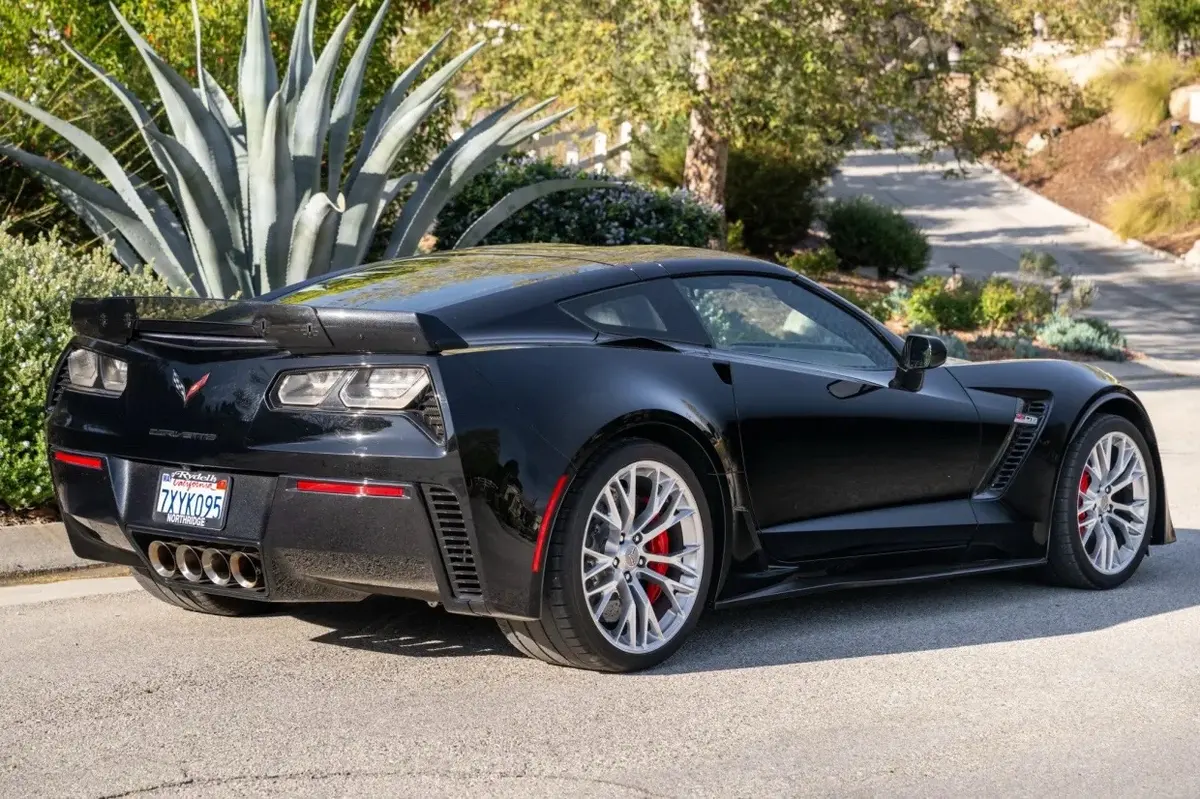 2016 Corvette C7 Z06 3LZ/Z07 7-Speed — photo 2