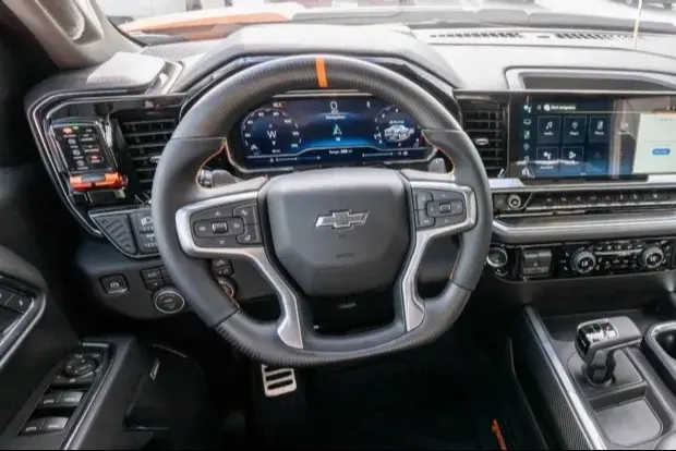 Chevy Silverado Fox Factory Edition — 700 HP — photo 5