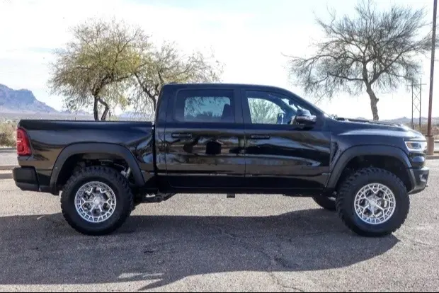 2025 Ram 1500 RHO — 678 Miles — photo 3