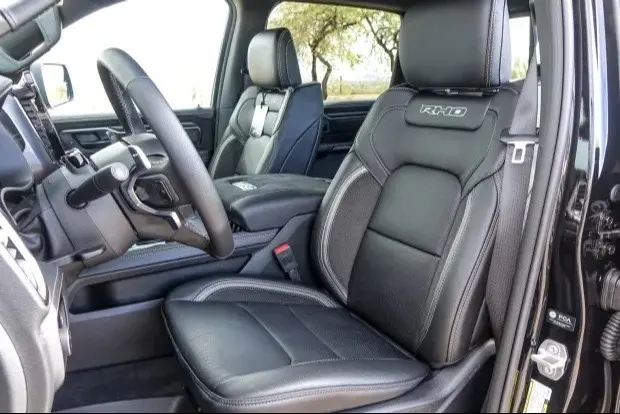 2025 Ram 1500 RHO — 678 Miles — photo 4