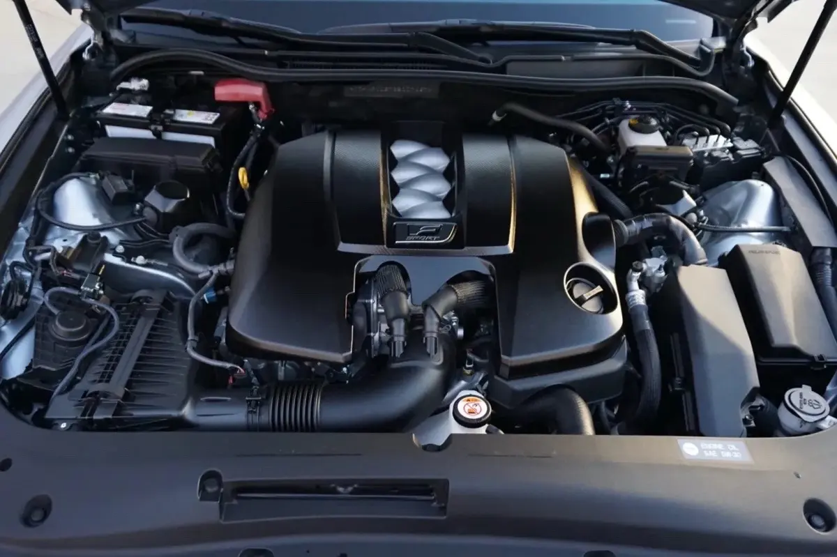 2025 Lexus IS 500 F Sport Performance — photo 6