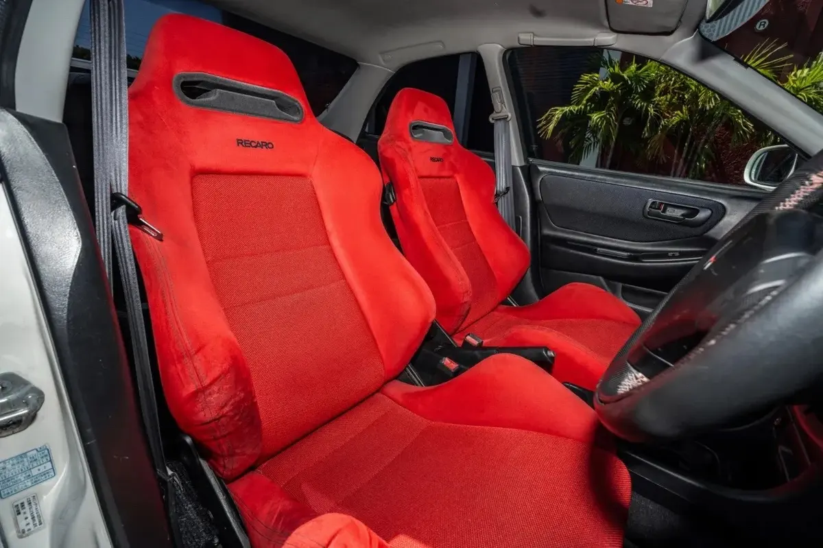1999 Honda Integra Type R Sedan — photo 4