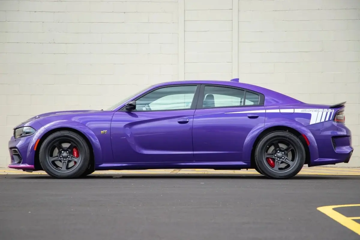 2023 Dodge Charger Super Bee Widebody — photo 3
