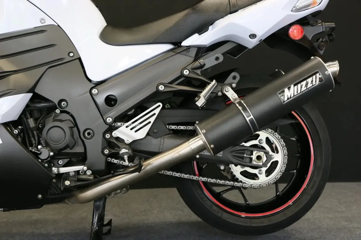 2013 Kawasaki ZX-14R Ninja — photo 6