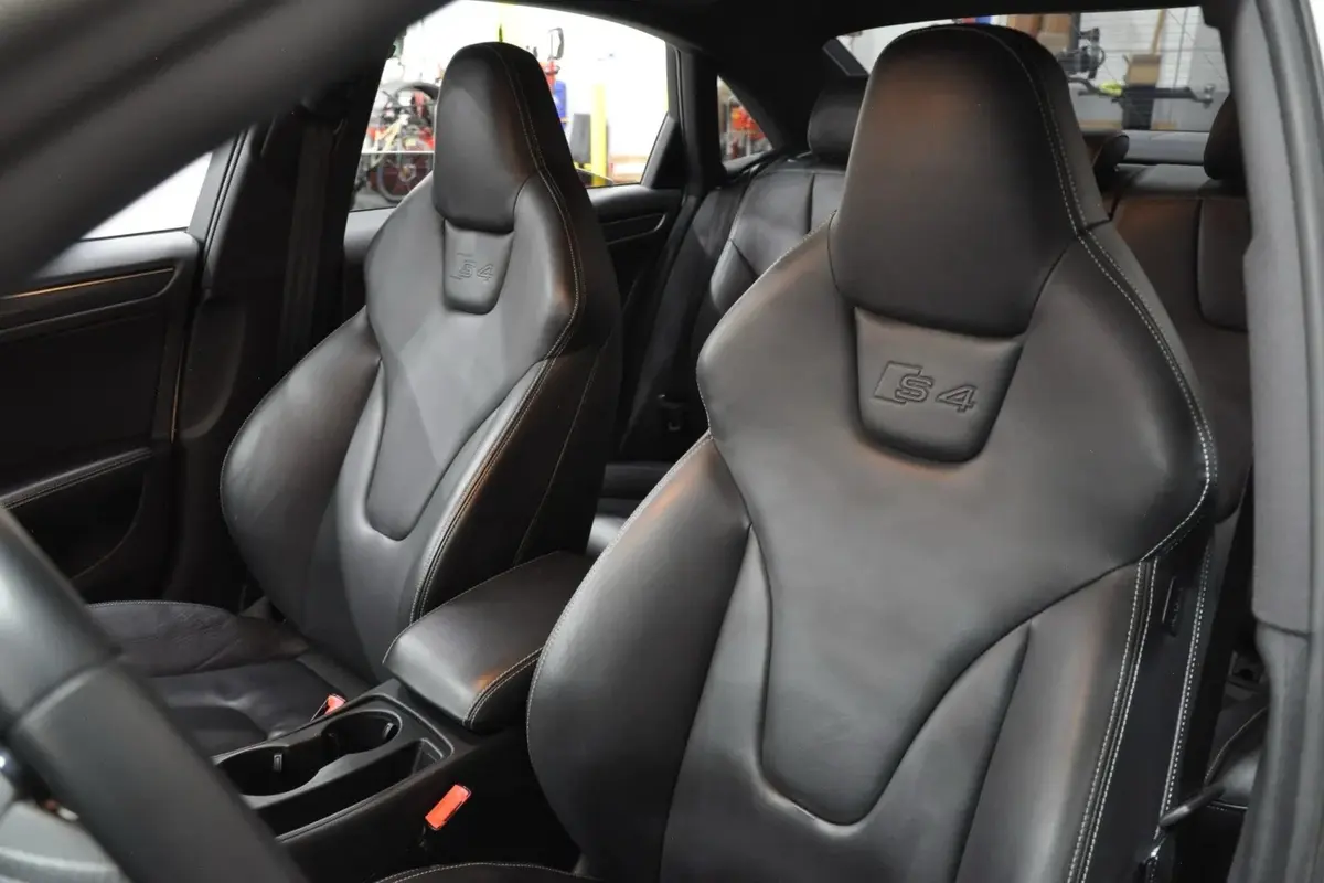 2014 Audi S4 6-Speed — Original Owner — photo 4
