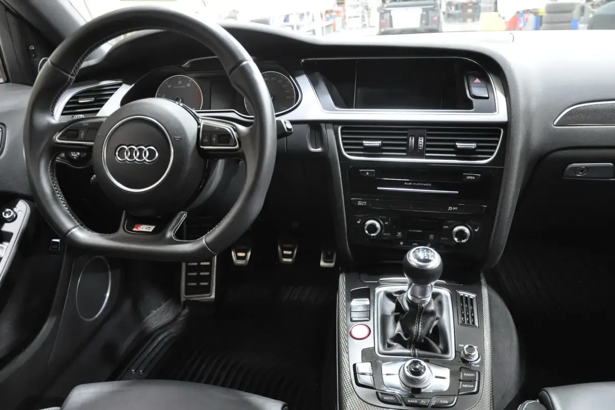 2014 Audi S4 6-Speed — Original Owner — photo 5