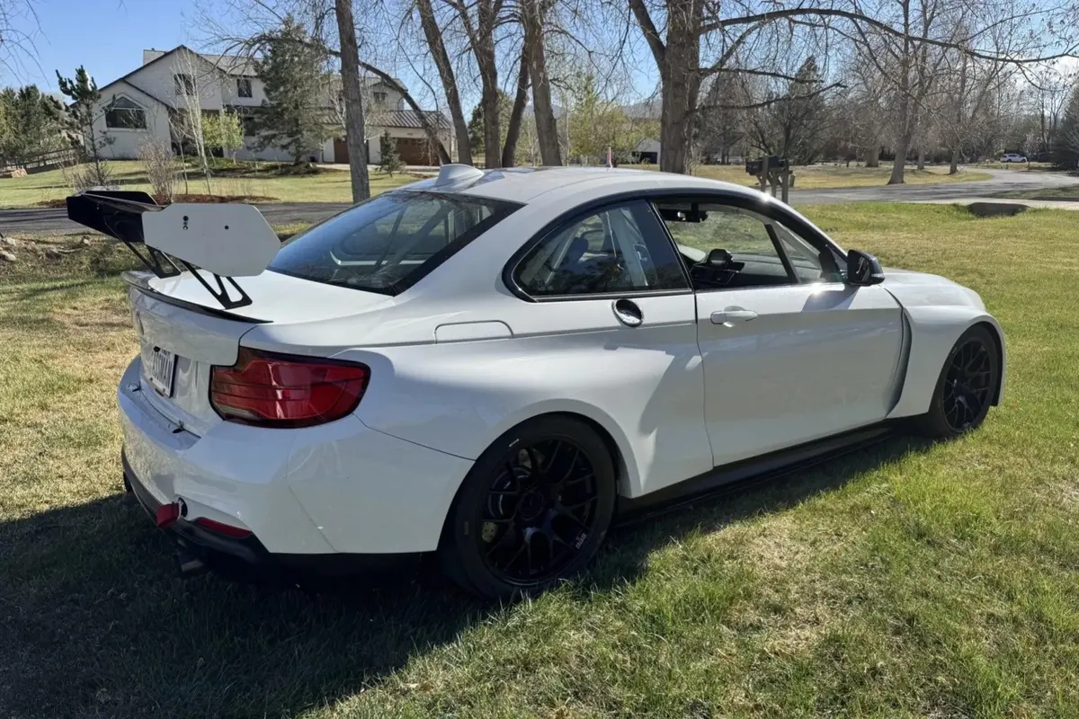 2016 BMW M235iR EVO Factory Race Car — photo 2