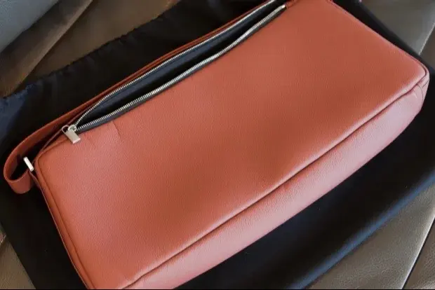 Porsche Carrera GT Factory Luggage Collection — photo 5