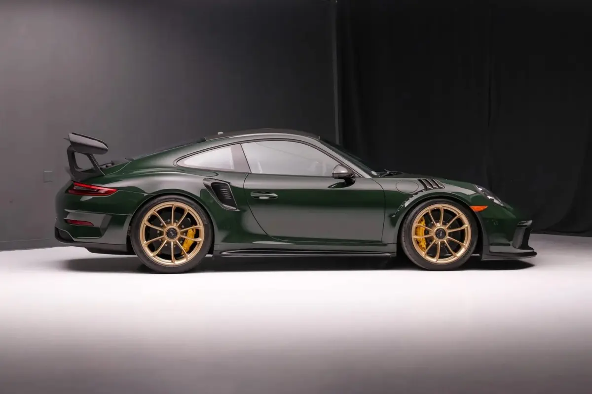 2019 Porsche 911 GT3 RS Weissach — photo 3