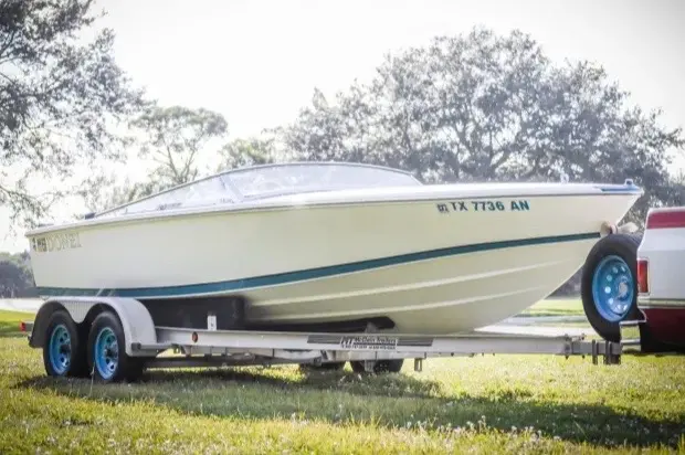 1993 Donzi Classic 22 — photo 7